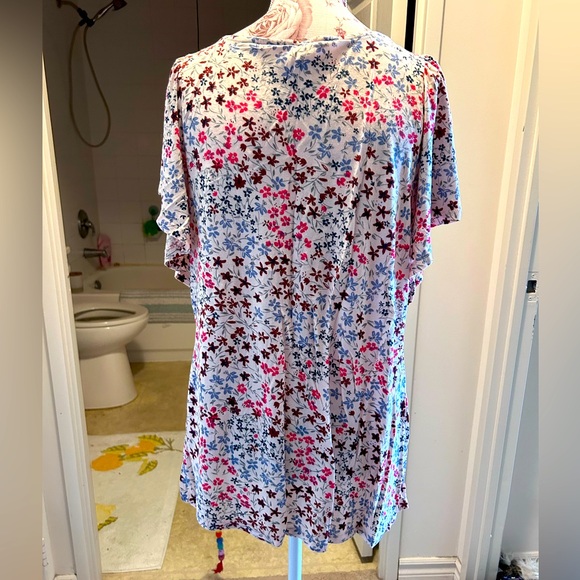 Addition-Elle tunic - Picture 2 of 6